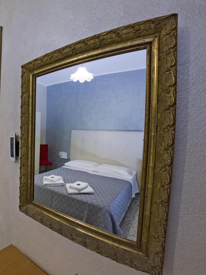 Bed and Breakfast Torre Del Pozzo С'Аркитту-Кульери Экстерьер фото
