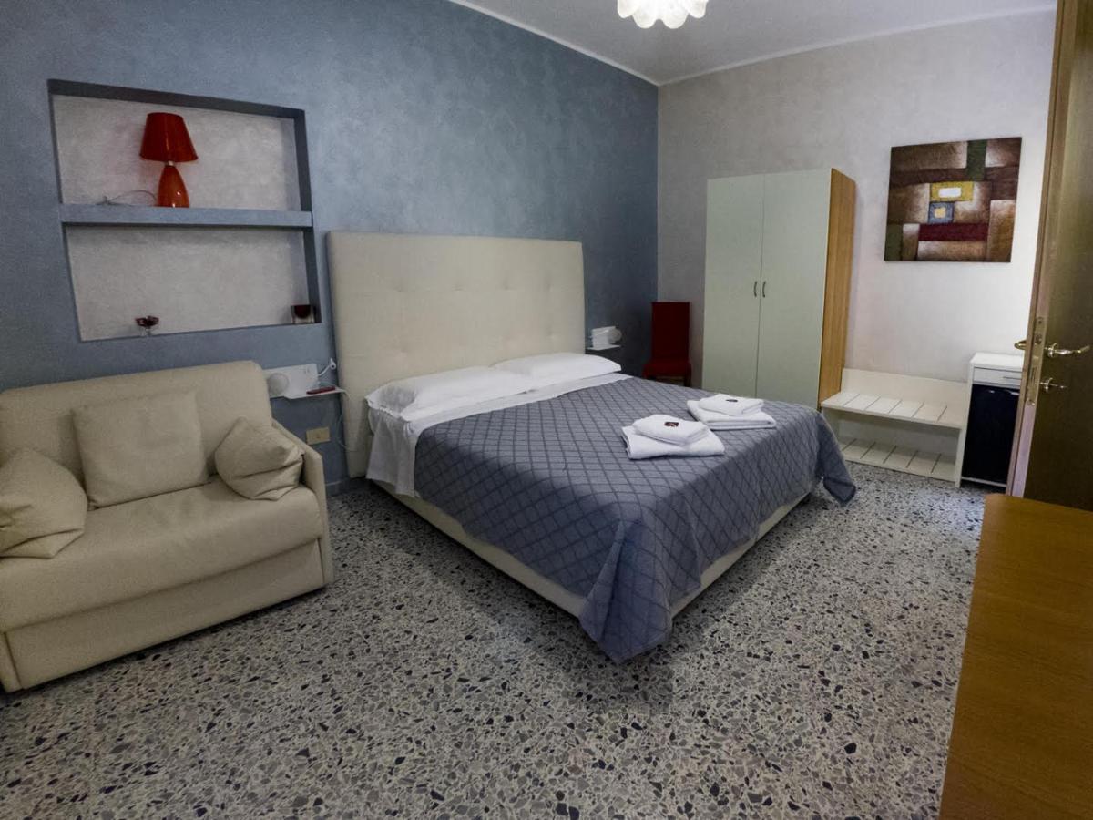 Bed and Breakfast Torre Del Pozzo С'Аркитту-Кульери Экстерьер фото