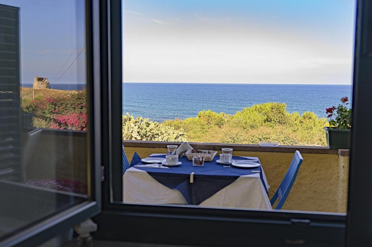 Bed and Breakfast Torre Del Pozzo С'Аркитту-Кульери Экстерьер фото