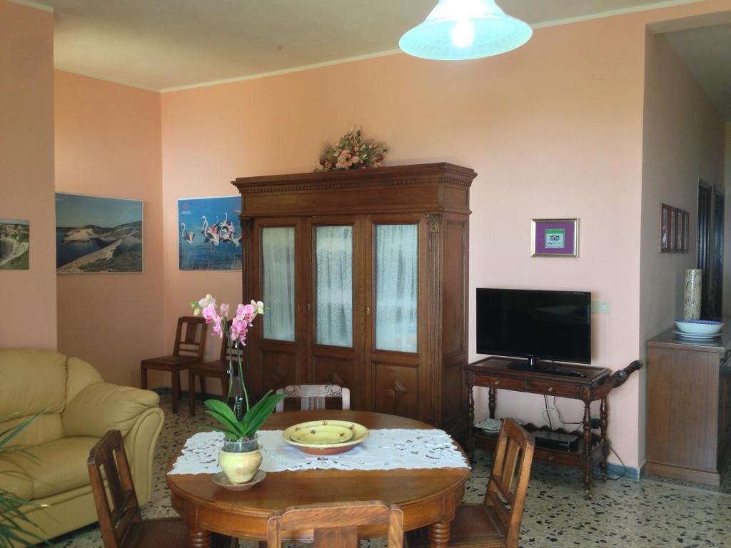 Bed and Breakfast Torre Del Pozzo С'Аркитту-Кульери Экстерьер фото
