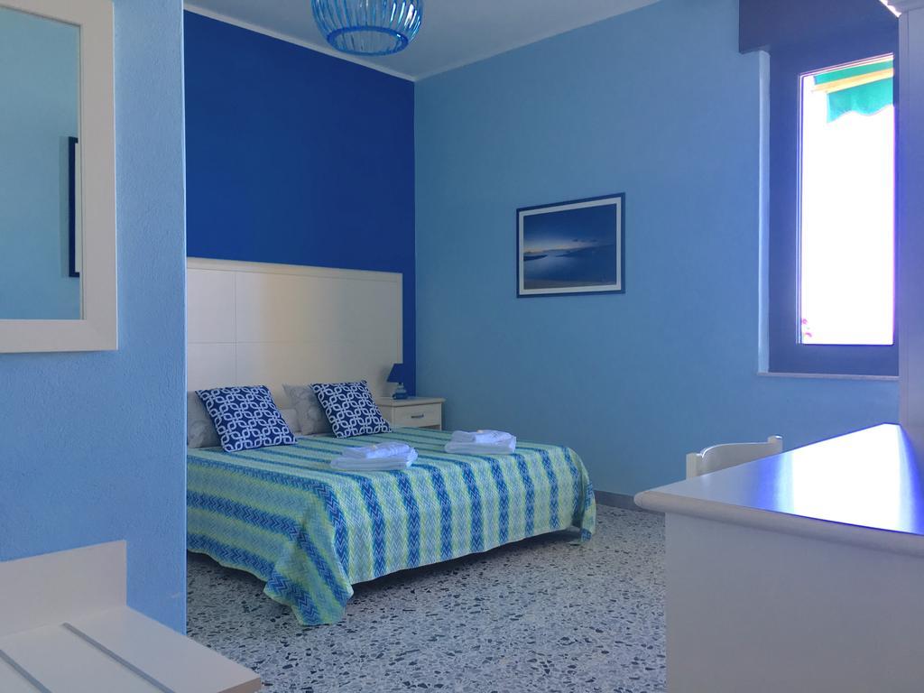 Bed and Breakfast Torre Del Pozzo С'Аркитту-Кульери Экстерьер фото